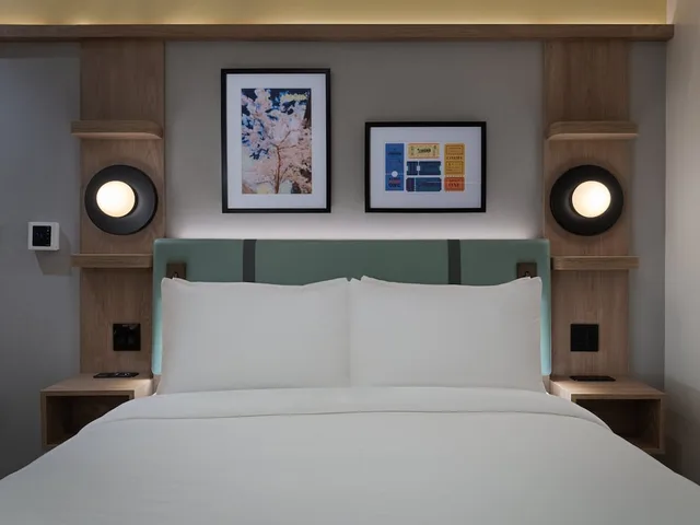غرفة قياسية بسرير فردي، voco Astoria by IHG 2/5