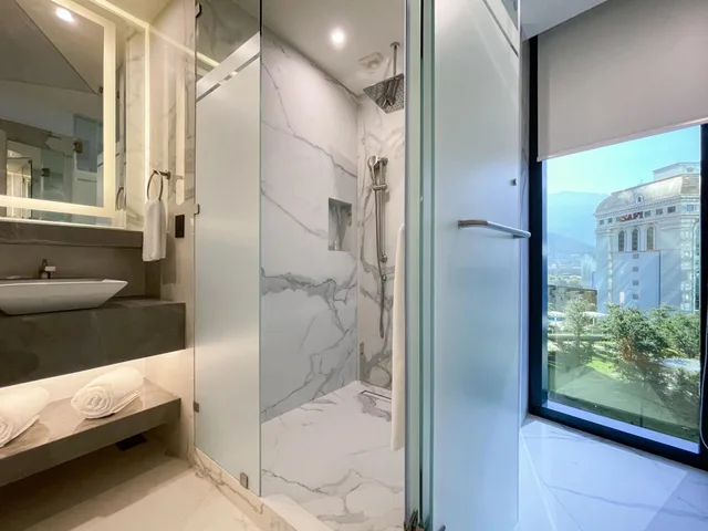 غرفة بسرير كينج بإطلالة على الجبل، Safi Royal Luxury Metropolitan 5/7
