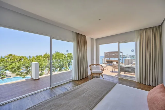 جناح جونيور بمسبح خاص، Ponent Mar Aparthotel 3/5