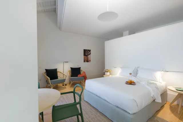 استوديو بسرير كوين بإطلالة على المدينة، B28 Apartments 2/3