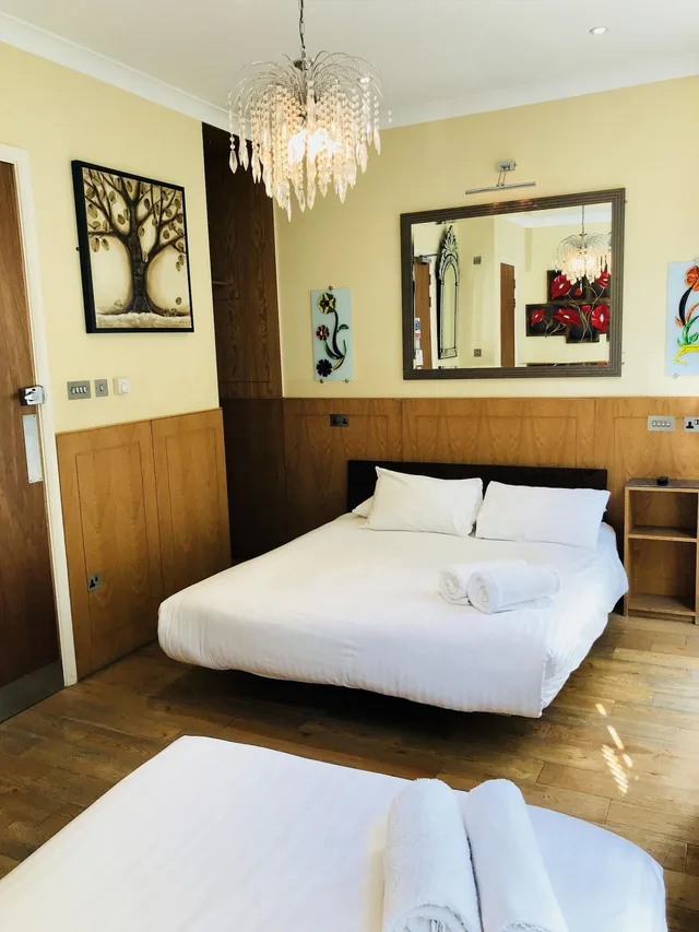 جناح عائلي بإطلالة على الحديقة، The Melville Hotel 2/10