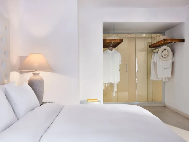 White, Family, King and Twin Beds, Sea View, Grecotel LUXME White 5/10