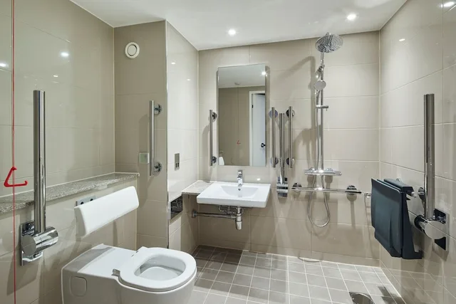 غرفة ديلوكس بسرير كوين، Marriott Leeds 4/5