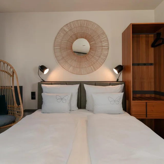 Roomy, Deluxe, Double Bed، Cocoon Salzburg 5/10