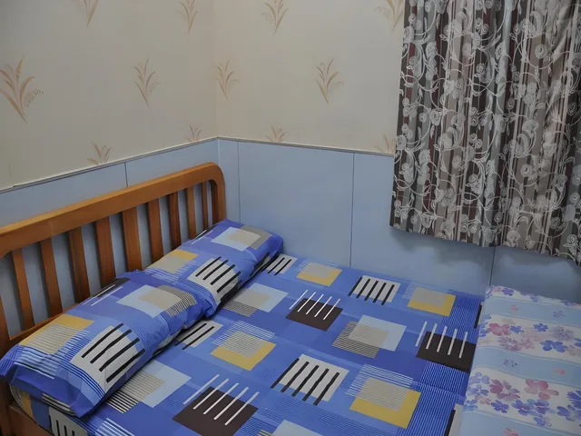 Semi Room, Semi Double Bed, Shared Bathroom، Dragon Hostel 1/2