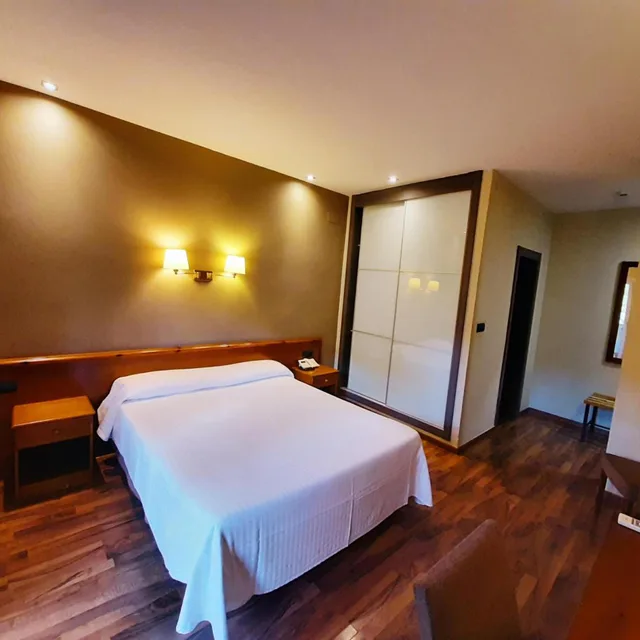غرفة بسرير مزدوج أو سريرين منفصلين، Hotel Vernisa 9/10