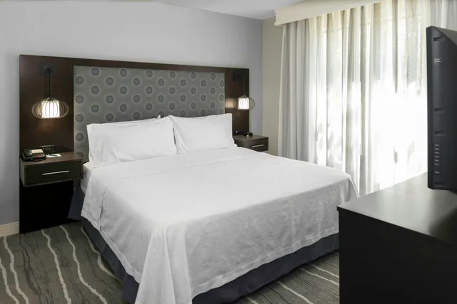 جناح بسرير كينج وسريرين كوين بغرفتي نوم، HOMEWOOD SUITES BY HILTON COLUMBIA 2/4