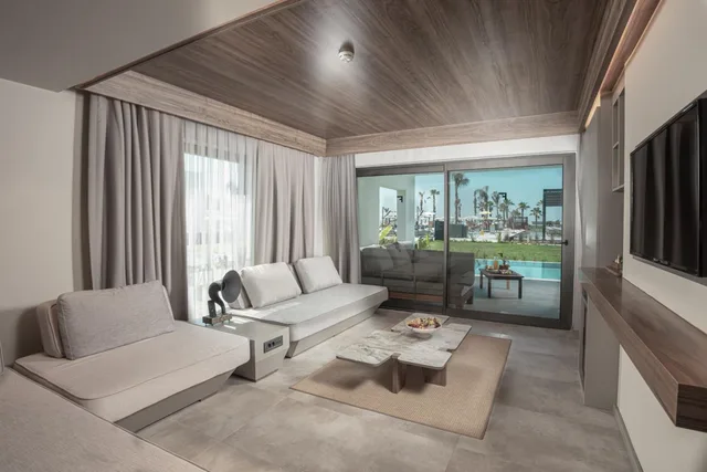 Swim Up, Family Suite, Sea View، Hotel Paloma Finesse Side 1/5