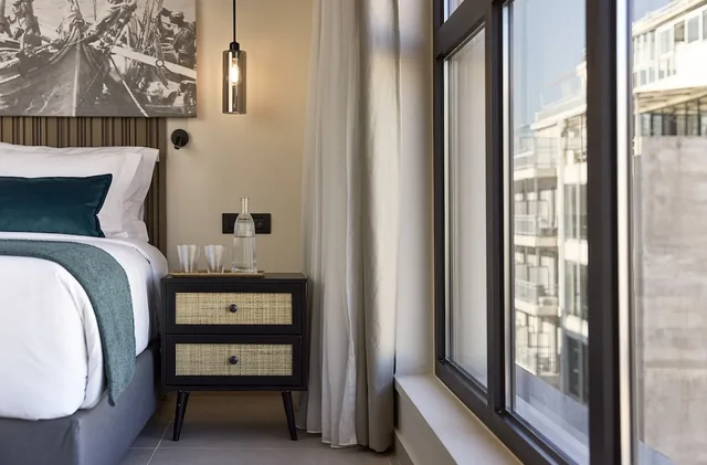 غرفة ديلوكس بسرير كوين بإطلالة على المدينة، Athenarum Portus Life & Style Hotel Piraeus 2/3