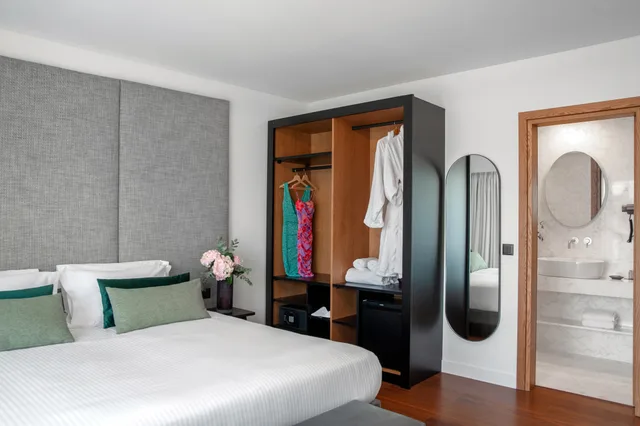 Double room De Luxe، The Athenaeum Luxury Experience Hotel 7/10