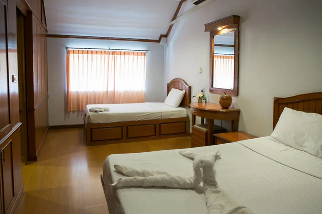 جناح عائلي ثلاثي بسريرين مزدوجين، Haad Rin Resort 3/10