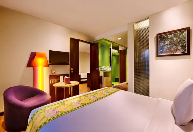 Superior, Queen Bed, No Balcony، Ibis Styles Bali Denpasar 3/8