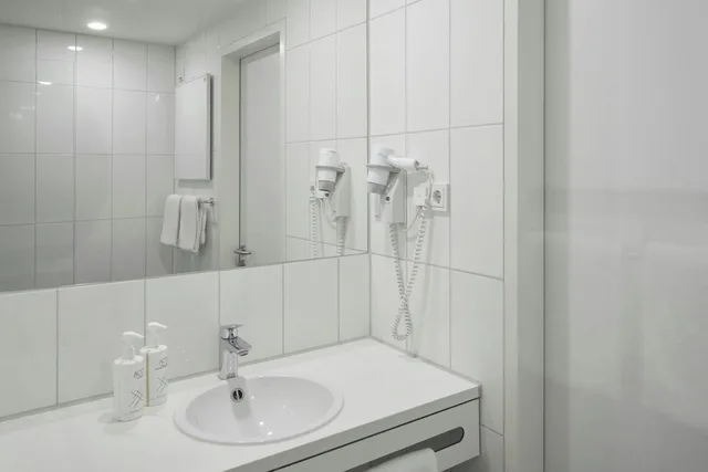 غرفة قياسية بسريرين منفصلين، Four Points Flex by Sheraton Essen 4/4
