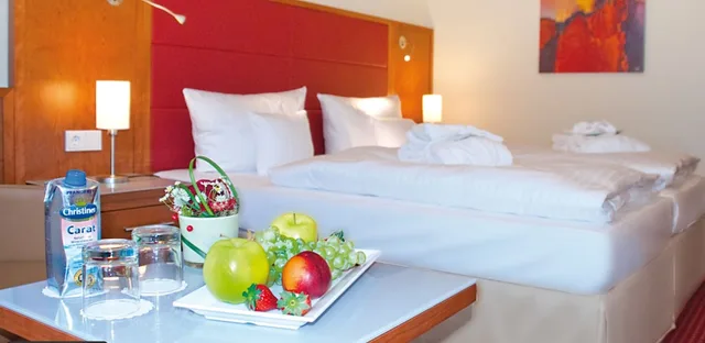 Room, Twin Beds, Morada Heidsee Gifhorn 3/3