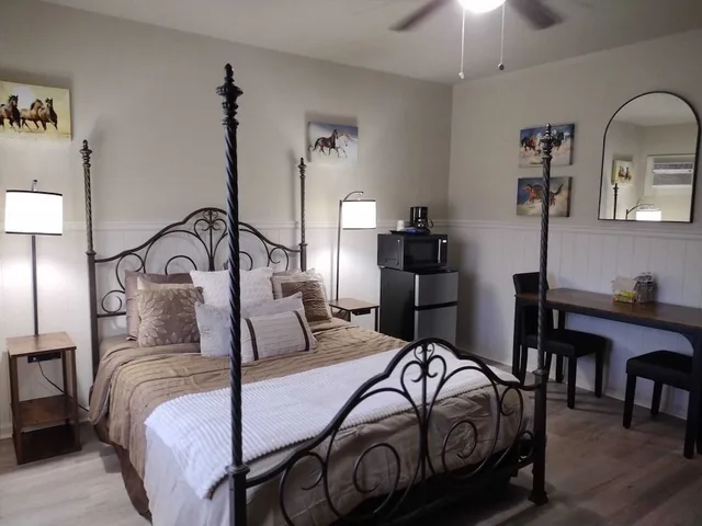 غرفة بسرير كينج، Shamrock Cove Inn 3/9