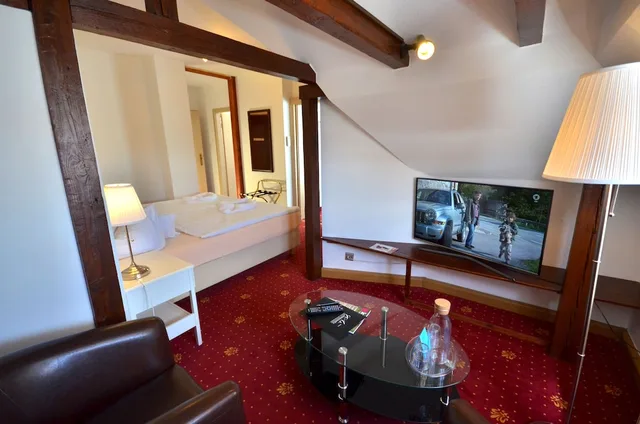 غرفة بأربعة أسرّة وسرير فردي، Flair Hotel Alt Connewitz 10/10
