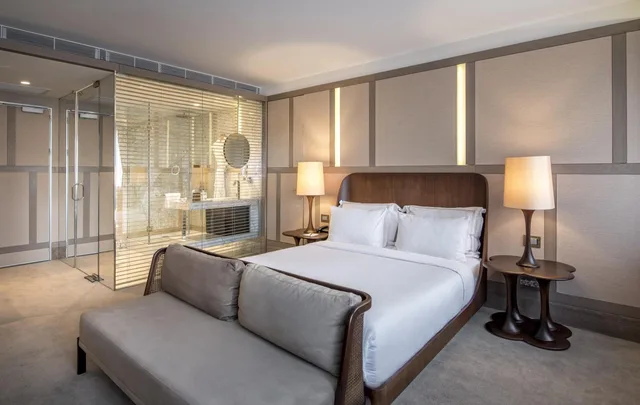 غرفة غراند سوبيريور بسرير كوين، The Stay Nisantasi 1/3