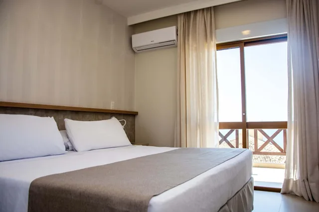 2 Bedrooms, Family, Apartment, Ocean Front، Costao Do Santinho Resort 1/3