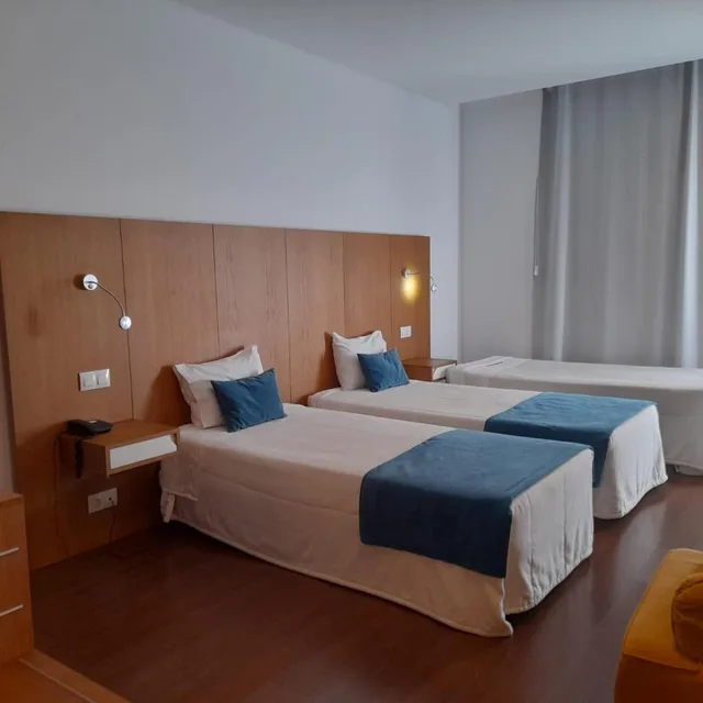 Room, Twin Beds, with Extra Bed, Belmonte Sinai Hotel 1/6