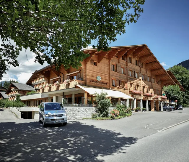 غرفة تُحدَّد عند الوصول، Hotel Gstaaderhof 1/2