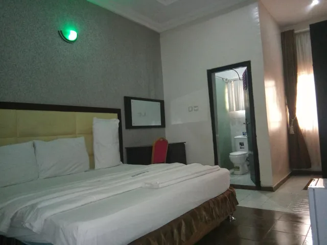 غرفة قياسية بسرير مزدوج، Viclin Diamond Hotels 1/2