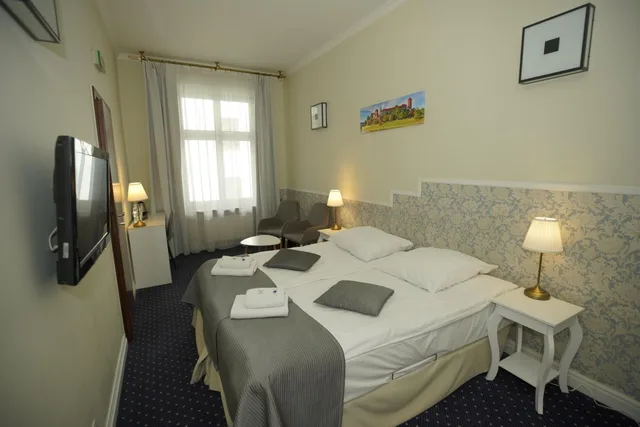 غرفة بسرير مزدوج أو سريرين منفصلين، Wit Stwosz Hotel 10/10