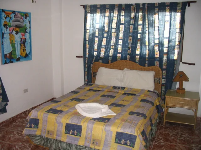 غرفة قياسية ثلاثية، Plaza Real Resort 1/2
