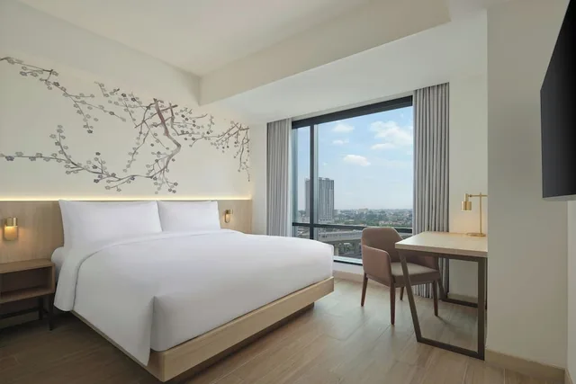 غرفة ديلوكس بسرير كينج، Fairfield by Marriott Bekasi 2/5