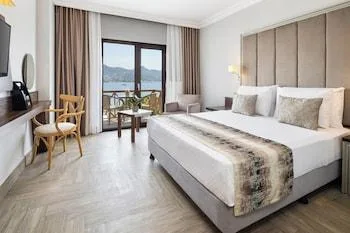 Connecting, Double Bed, Sea View, Elite Hotel Bodrum 1/1