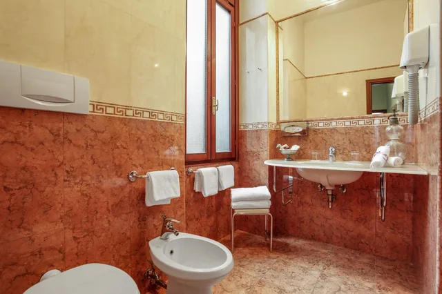 جناح عائلي بغرفتي نوم، Palazzo Schiavoni 4/4