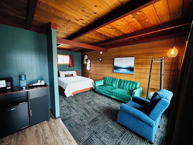 غرفة كلاسيكية بسرير كوين، Villa Moderne Motel 6/8