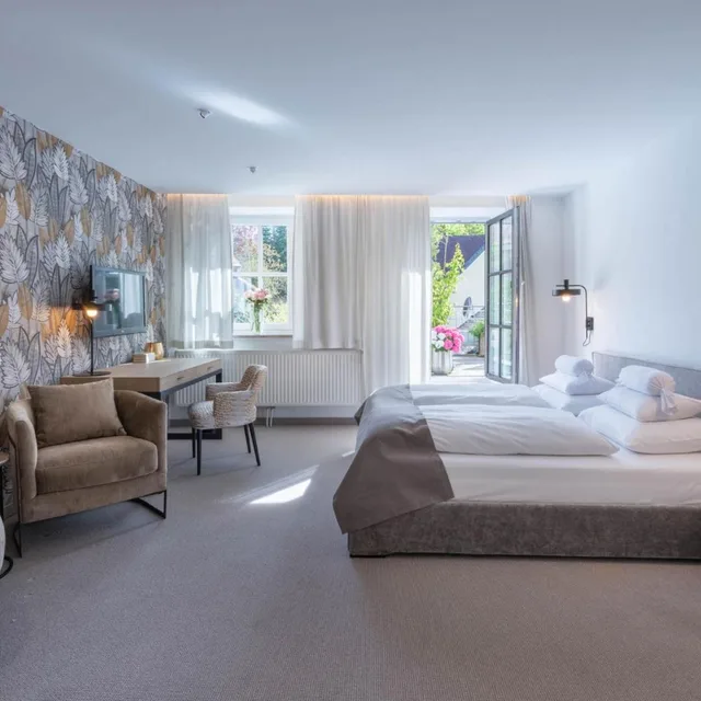 جناح جونيور بشرفة، FORSTINGER HOTEL 7/10