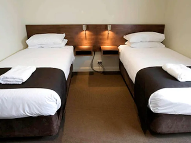 2 Bedrooms, Spa, Apartment, King and Twin Beds، Mercure Bunbury Sanctuary Golf Resort 3/3