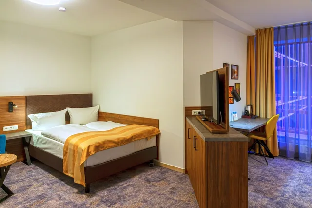 Suite, Queen Bed, Trip Inn City Hotel Giessen 1/3
