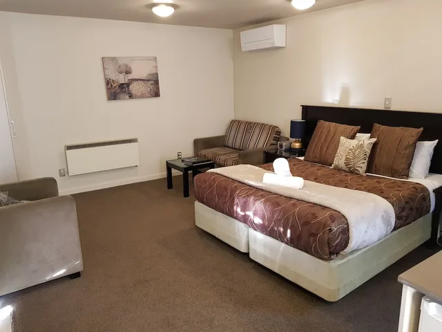 جناح تنفيذي بغرفة نوم واحدة بحوض جاكوزي، Delago Motel 1/10