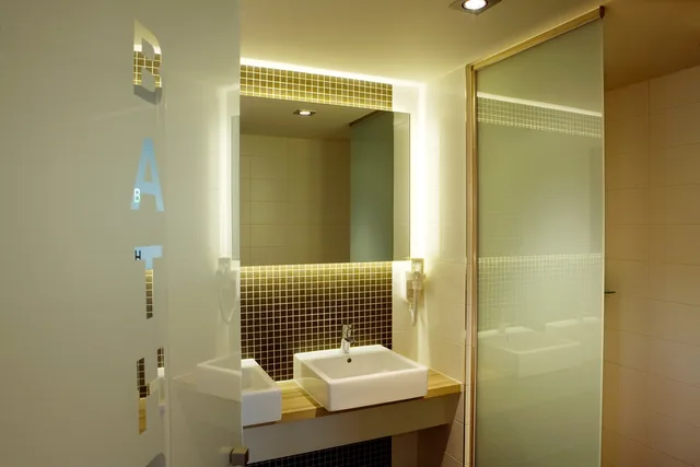 Deluxe, Double Bed, Fletcher Hotel-Restaurant Stadspark 3/3