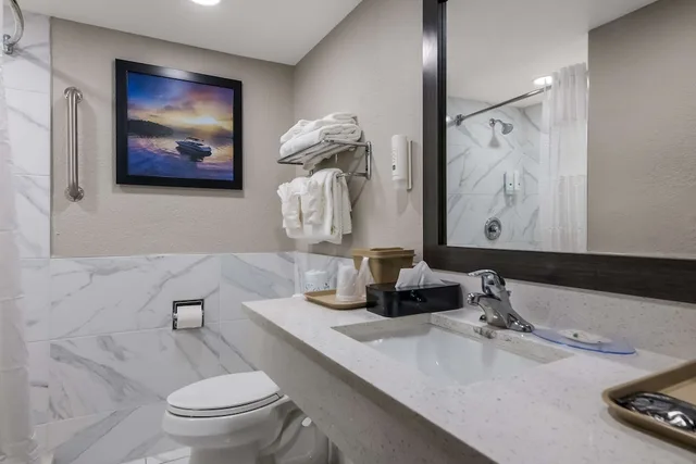 غرفة بسرير كوين للمدخنين، Quality Inn & Suites Altamonte Springs Orlando-North 9/10