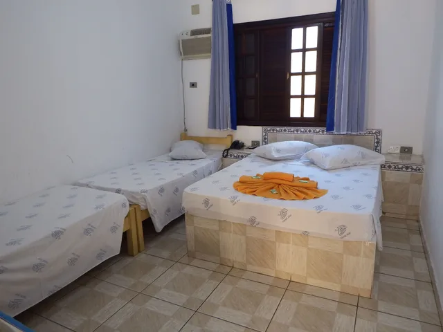 غرفة قياسية بسرير مزدوج وسريرين منفصلين، Mar Hotel 2/5