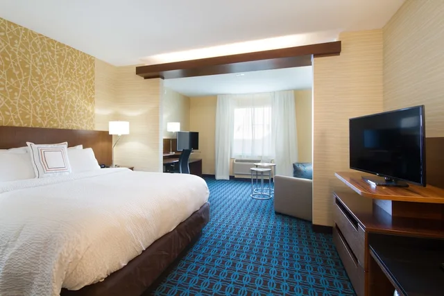 جناح بسرير كينج مع أريكة لذوي الإعاقة، Fairfield Inn Suites By Marriott Buffalo Amherst University 2/4