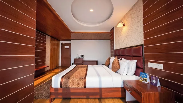 غرفة تنفيذية بسرير كوين، Jai Hotels 5/7