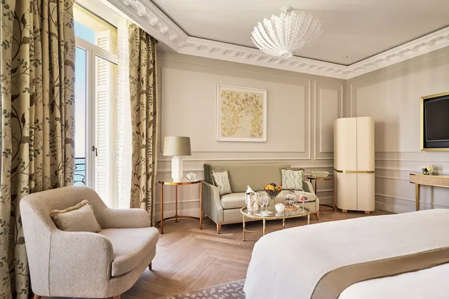 جناح بريستيج جونيور بسرير كينج بإطلالة على البحر، Hotel Hermitage Monte Carlo 2/4