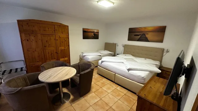 غرفة ثلاثية بسرير فردي، Hotel Zierow - Urlaub an der Ostsee 2/7