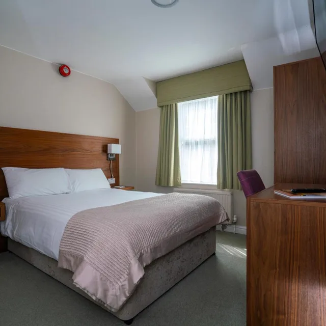 غرفة بسرير مزدوج، Stallingborough Grange Hotel 4/10