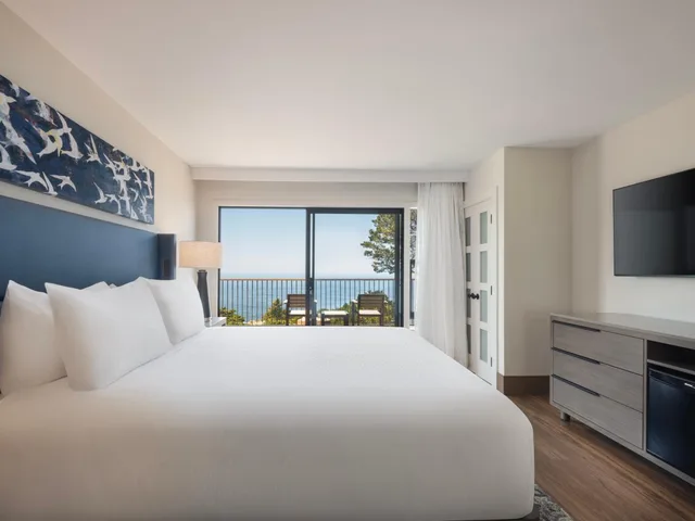 غرفة قياسية بسريرين كوين بإطلالة على الحديقة، Hyatt Vacation Club At Highlands Inn 2/3