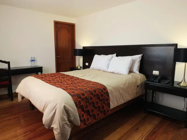 غرفة مفردة، ILLA HOTEL 1/2