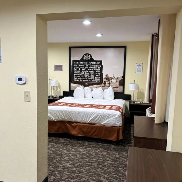 جناح عائلي بسرير كينج وسرير بطابقين، Super 8 by Wyndham Gettysburg 5/13