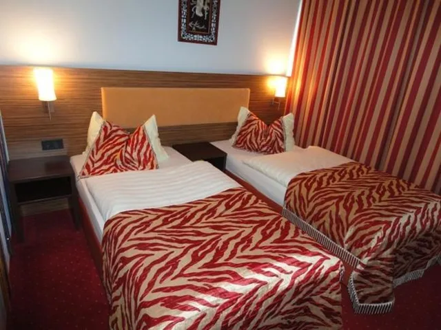 غرفة عائلية بسرير فردي، Grand Hotel Dream Frankfurt City 1/3