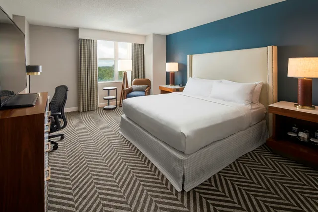 Room, King Bed, Hilton University Of Florida Conference Center Gainesville 1/4
