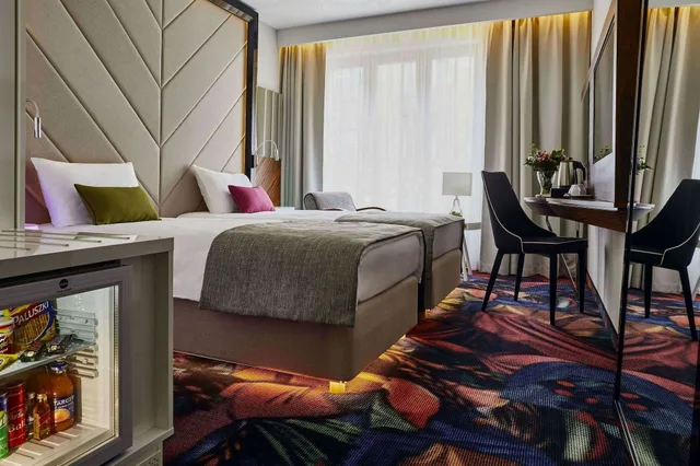 غرفة عائلية بسريرين منفصلين مع أريكة، Inx Design Hotel 3/5
