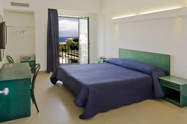 غرفة بسرير مزدوج، Hotel Eden Sorrento 3/5